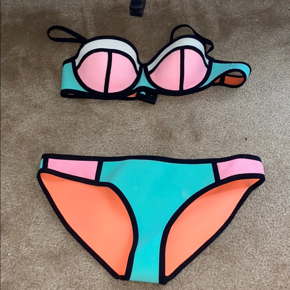 Triangl bikini